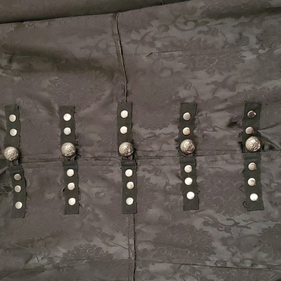 Like New Heart & Rose Brocade Coat - Picture 5 of 16